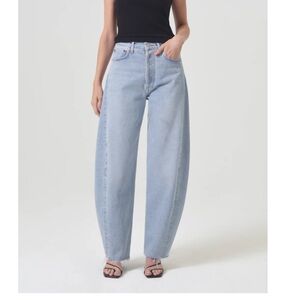 LUNA HIGH RISE PIECED TAPER
IN VOID